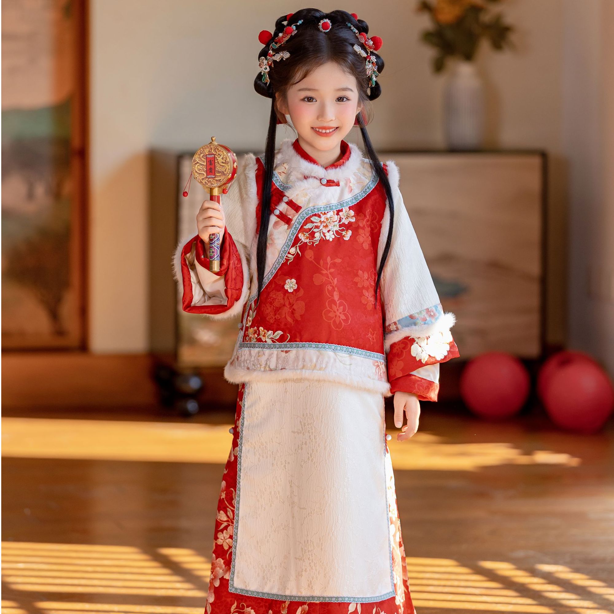 红色冬款加厚女童中国风拜年服女汉服2025冬季女童汉服儿童公主