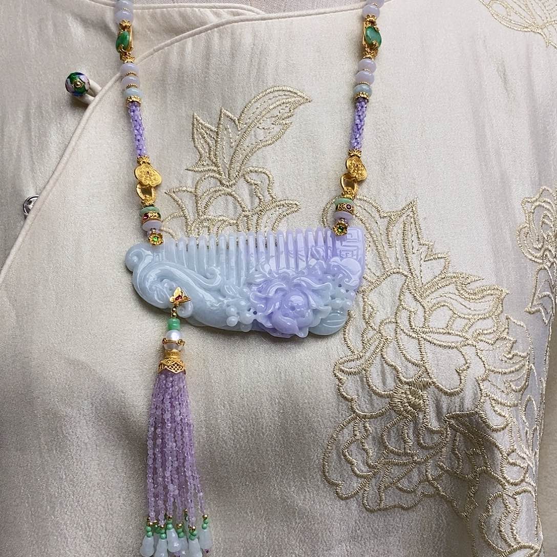 翡翠颈饰未镶嵌天然