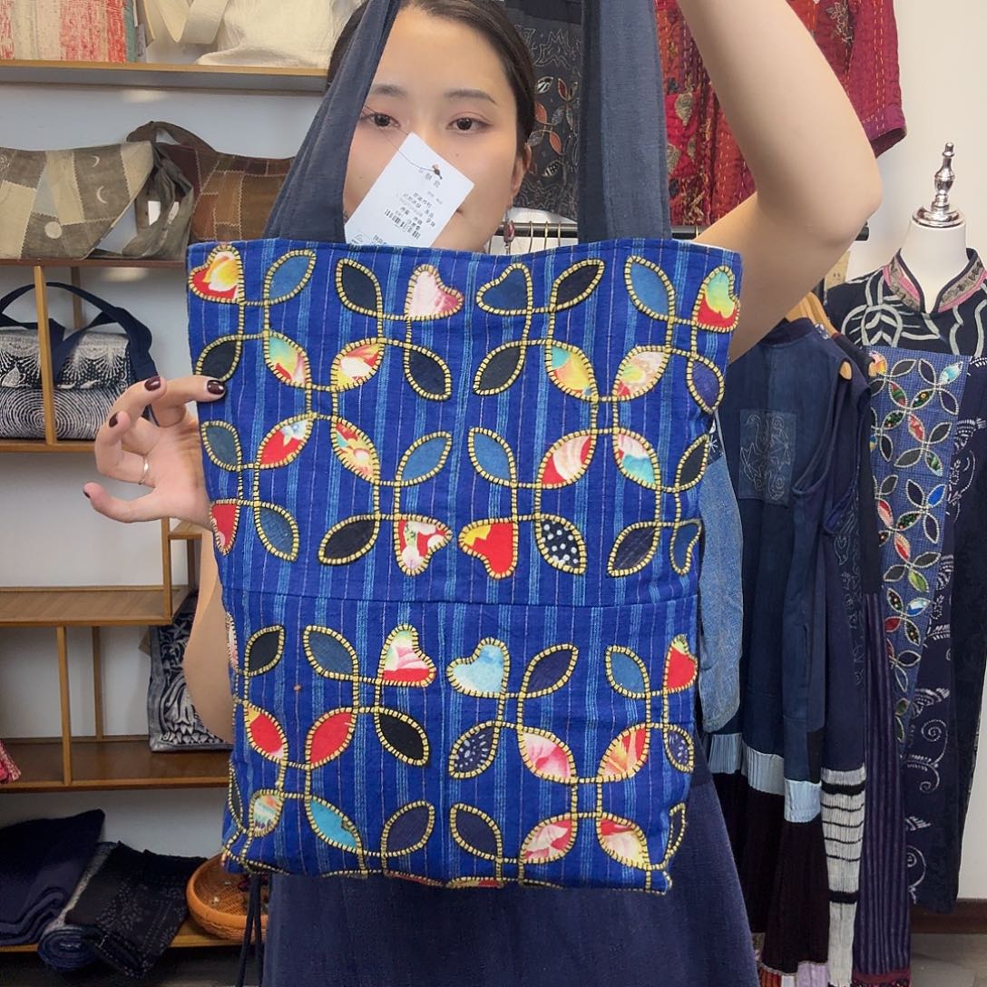 棉无填充物妤然服饰土布贴布绣包