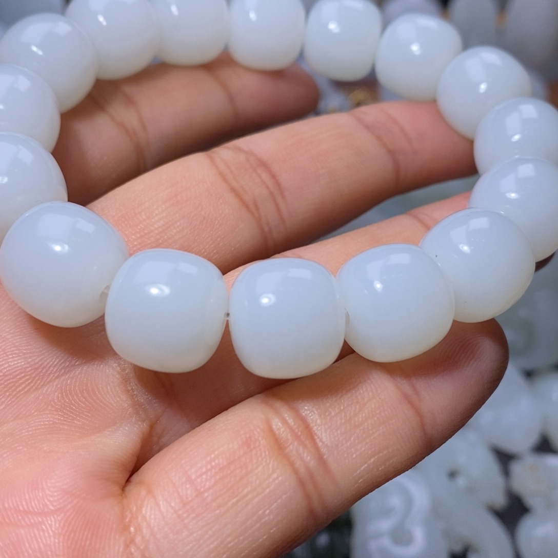 和田玉手链未镶嵌