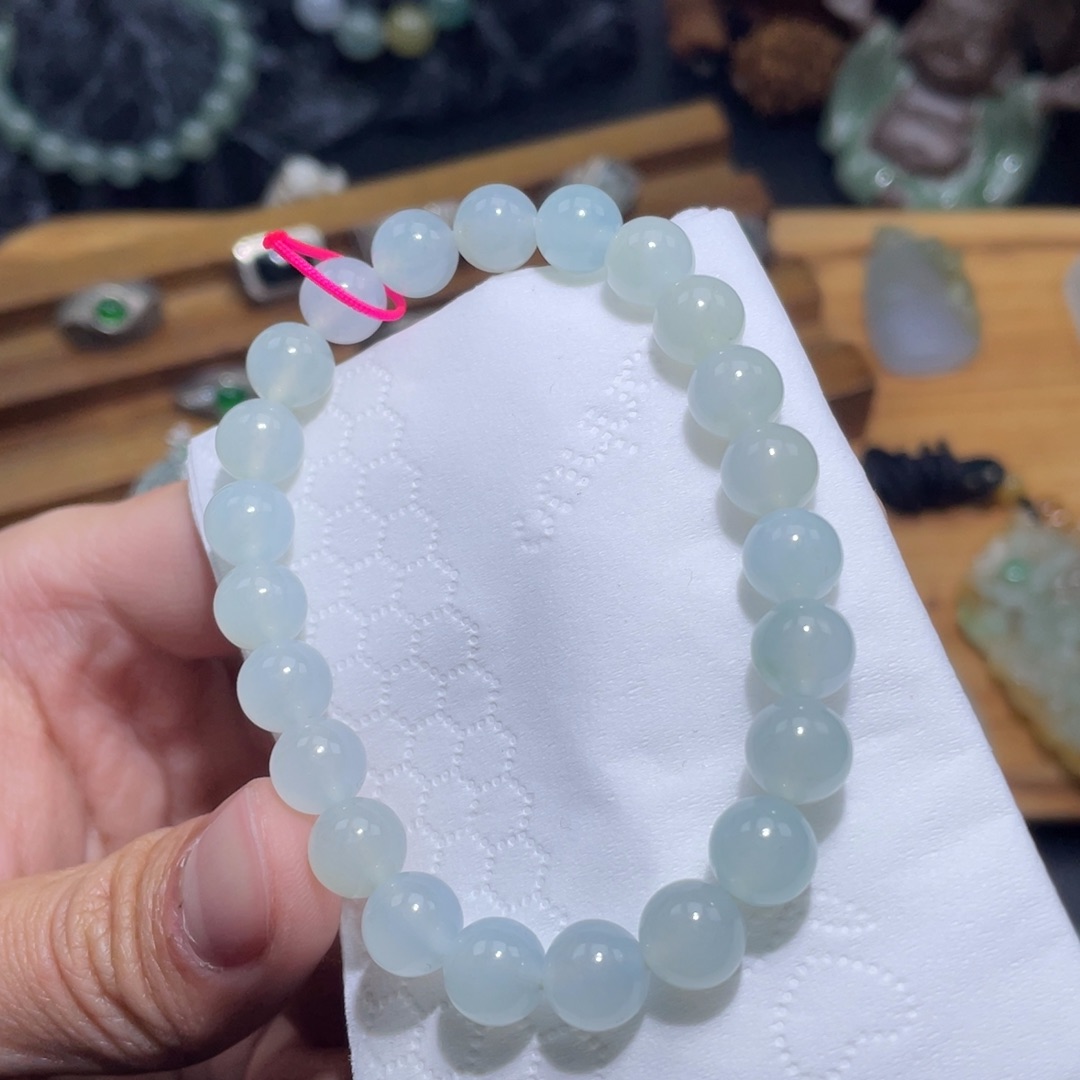 定制翡翠未镶嵌手串