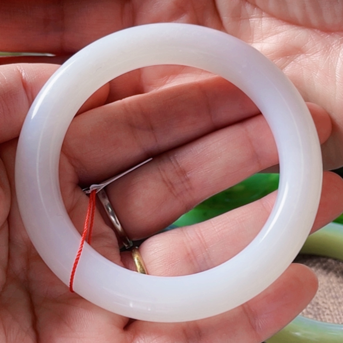 【闪购商品】和田玉手镯未镶嵌