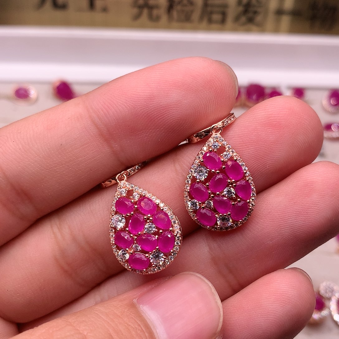 红宝石耳饰银S925镶嵌