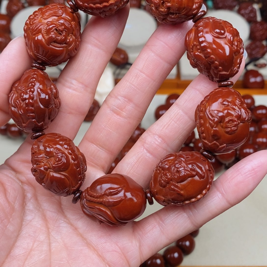 橄榄核吊坠火***球财神，