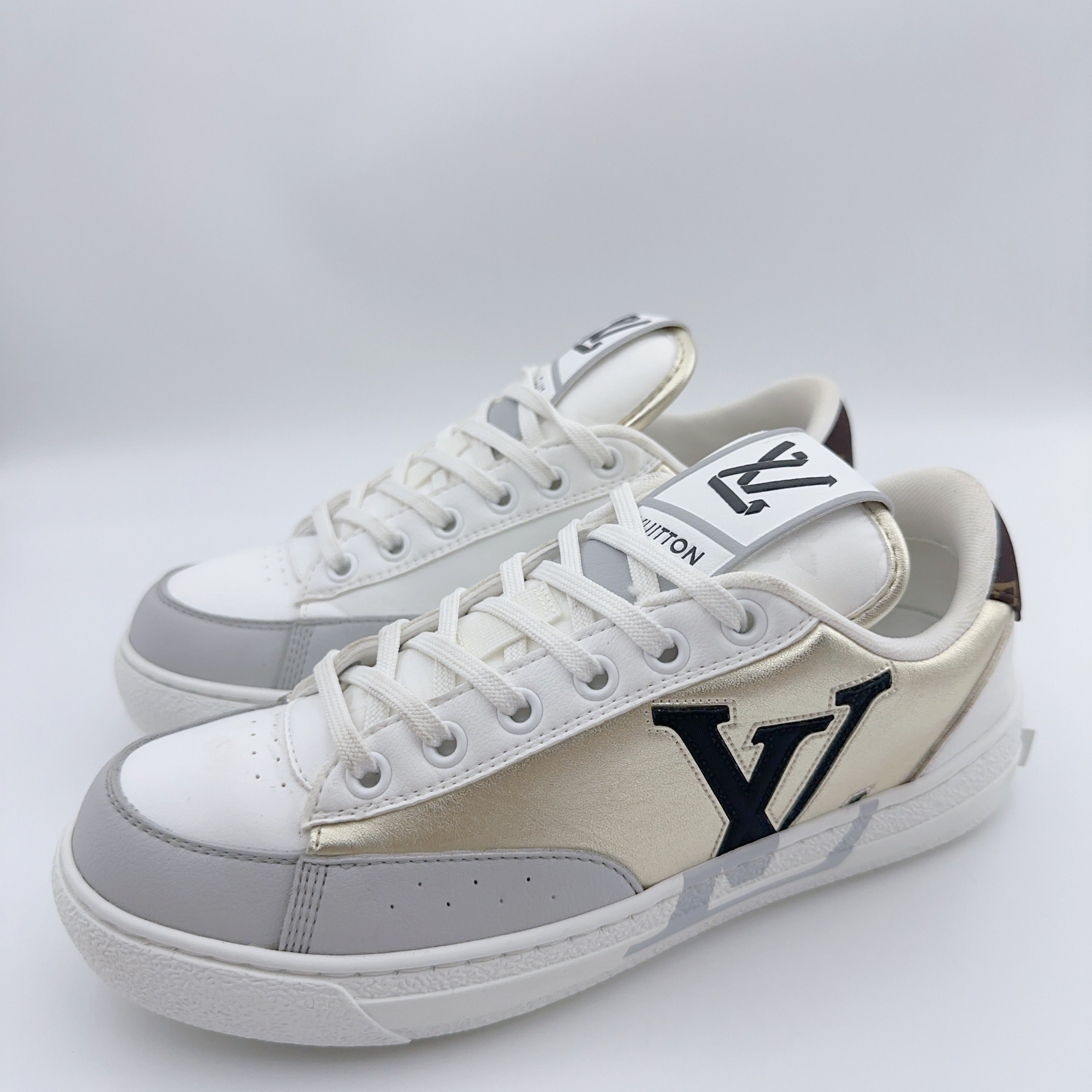 95新 LouisVuitton/路易威登 36码/金色大标错位板鞋/01406