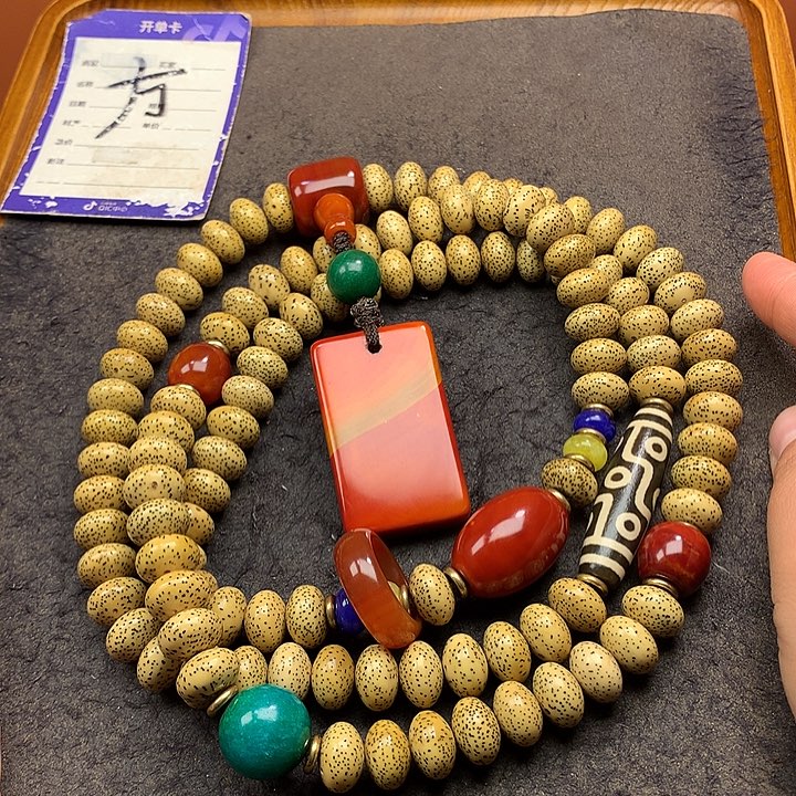 吊坠星月菩提脖挂