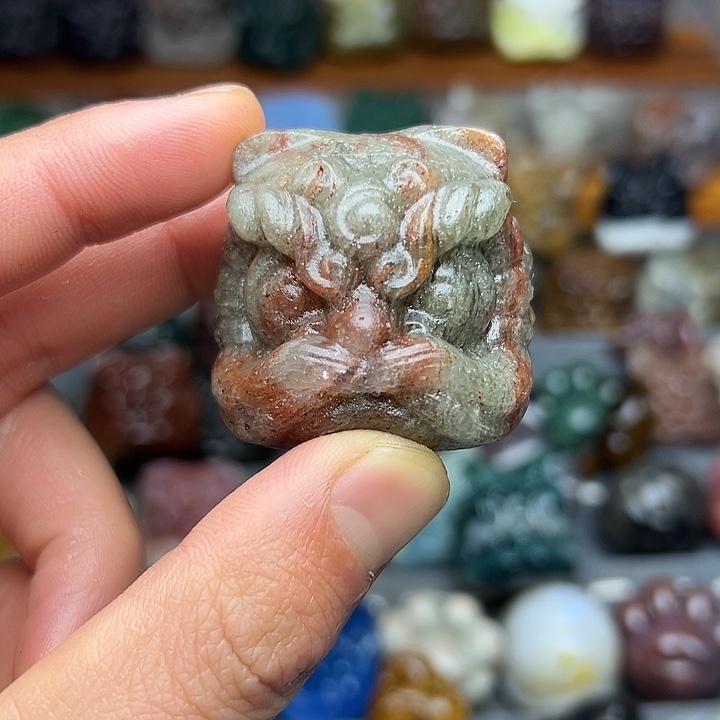 石材醒狮小白幽灵