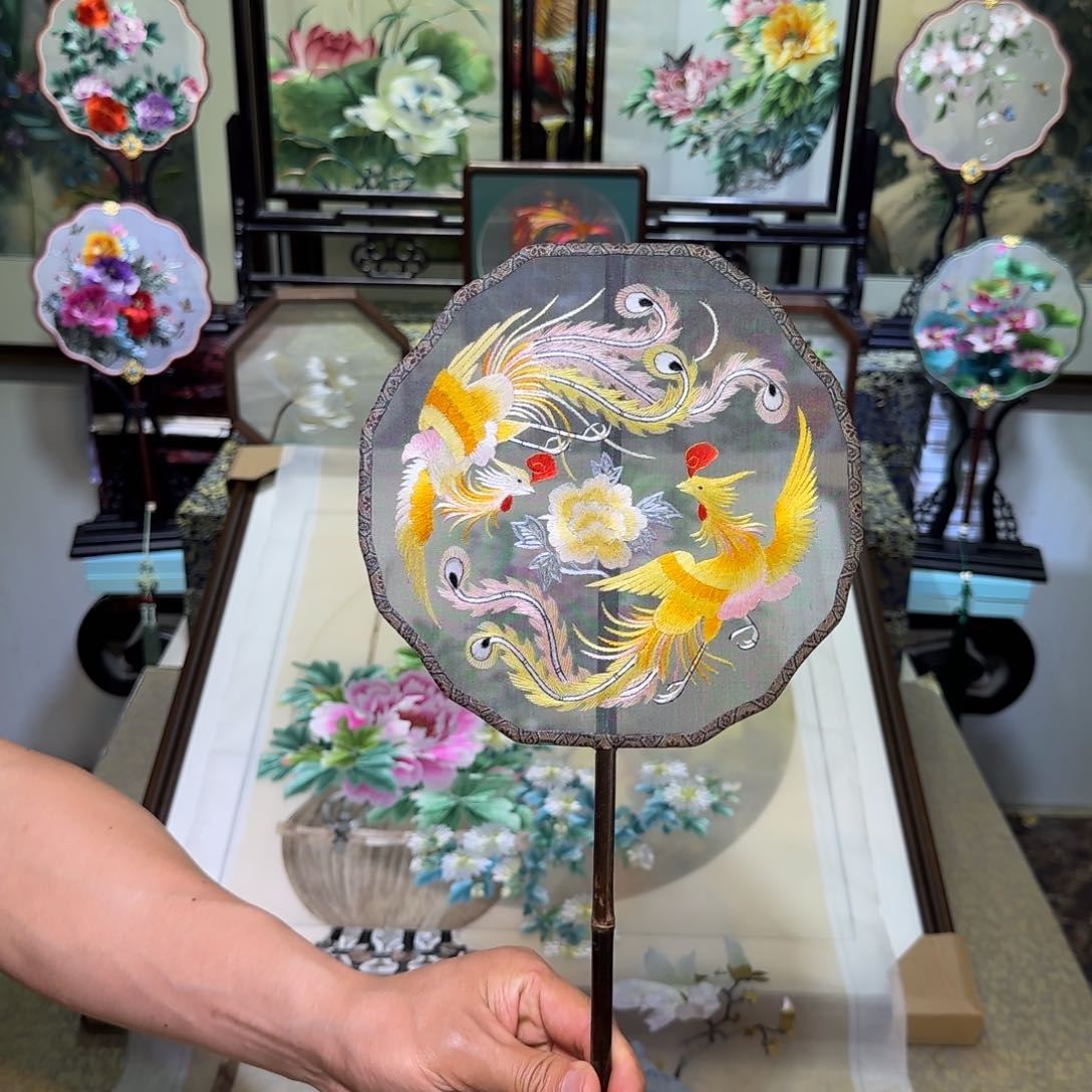 刺绣刺绣工艺精湛