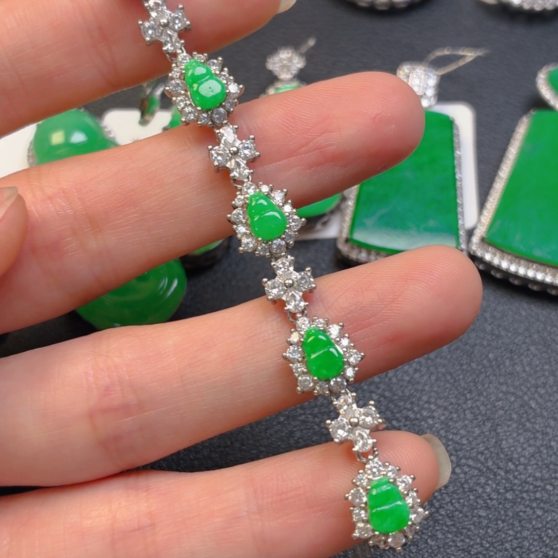 翡翠银S925镶嵌吊坠(不含链)手链