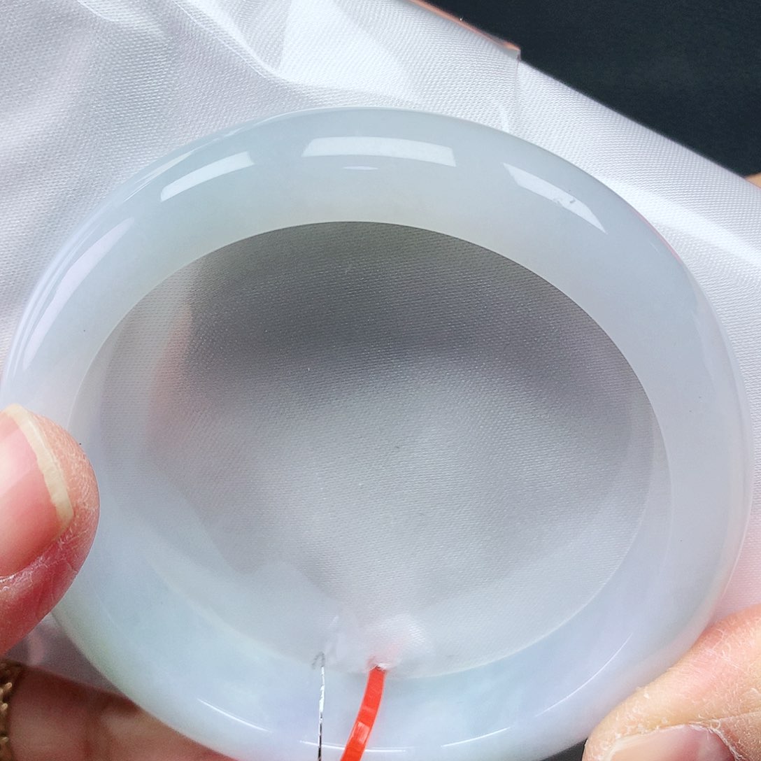 翡翠手镯未镶嵌57+圈