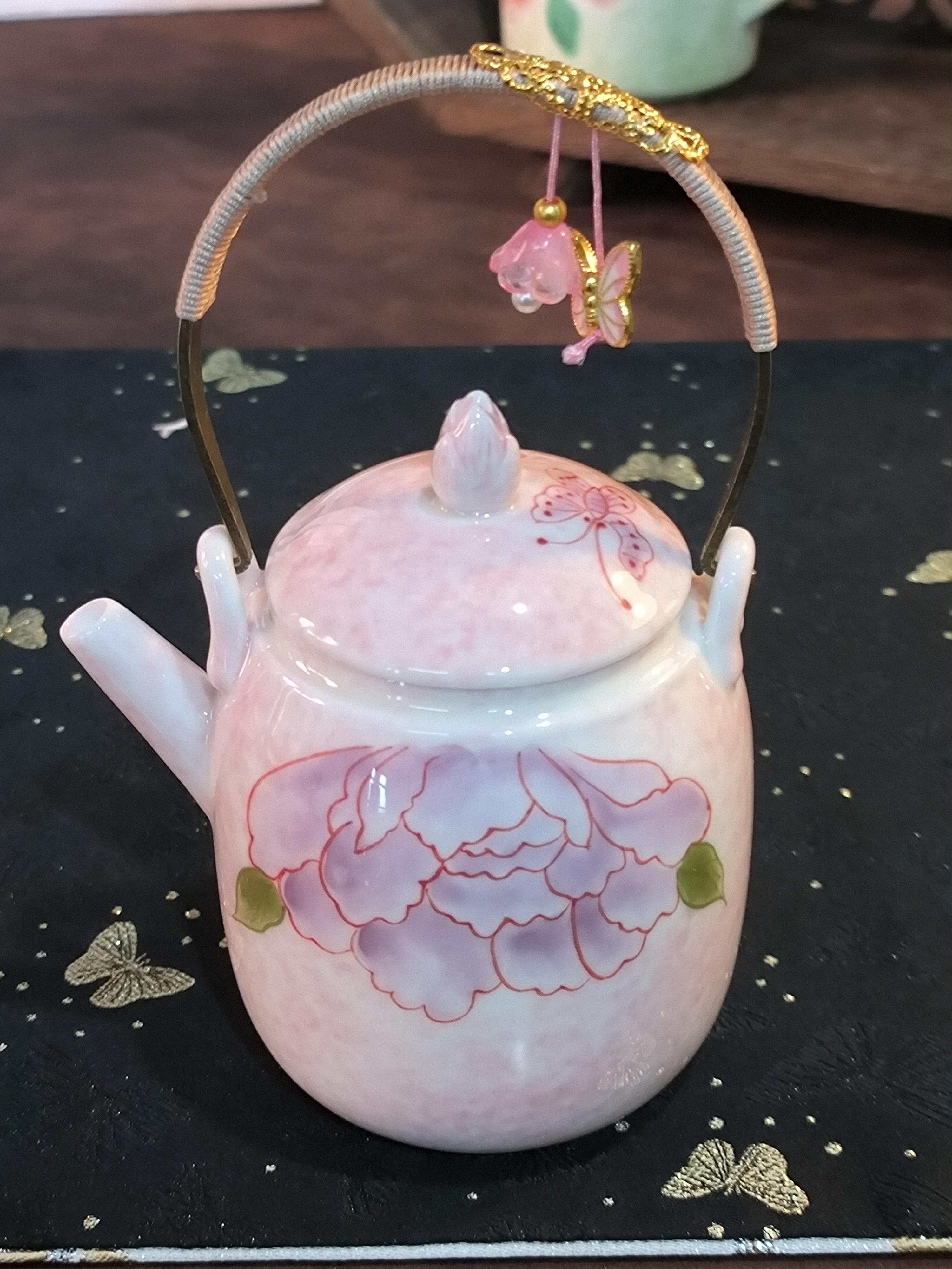 盛世牡丹紫彩花蕊茶壶