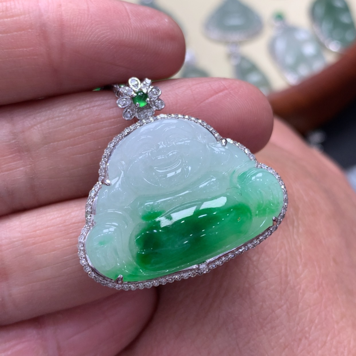 【闪购商品】翡翠颈饰18K金镶嵌南****0佛公