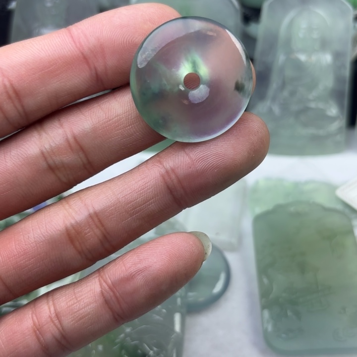 翡翠未镶嵌颈饰翡翠平安扣