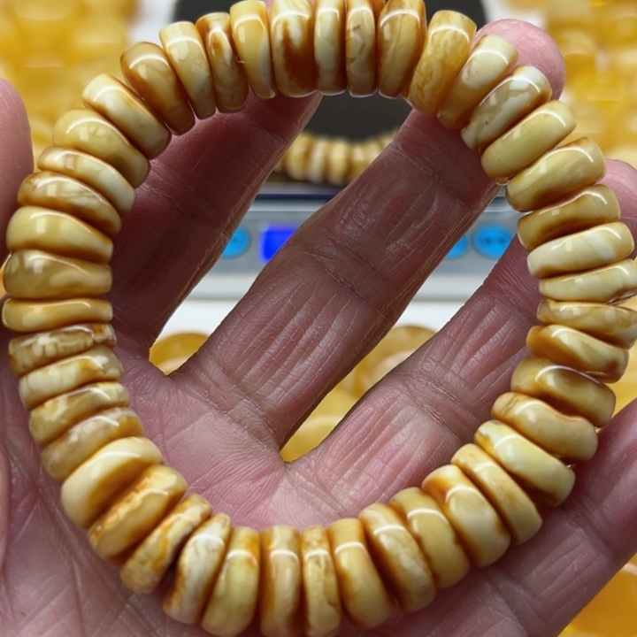 琥珀（矿物珀）手串未镶嵌