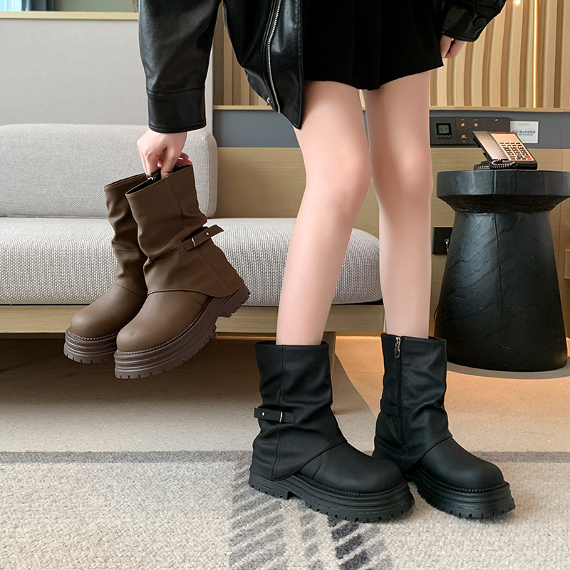 胖mm短靴复古马丁靴大筒围厚底裤管靴粗腿大码秋季时尚英伦风女靴