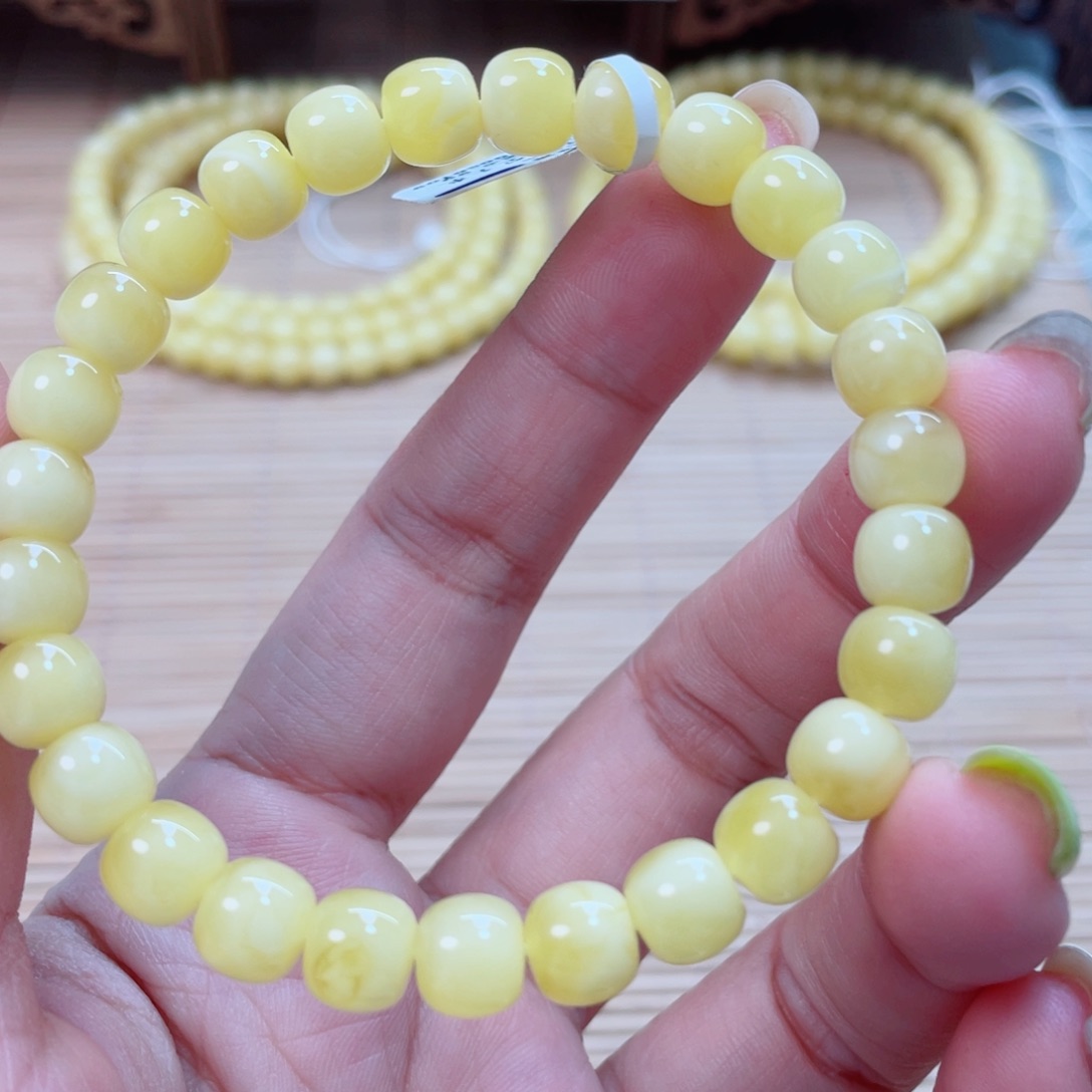 裸石蜜蜡未镶嵌蜜蜡