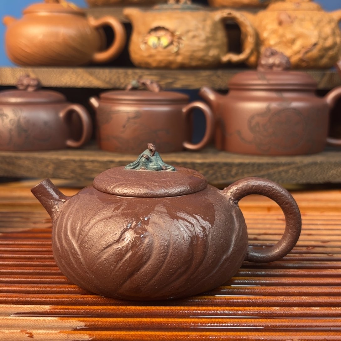 原矿老紫泥观山紫砂壶160cc