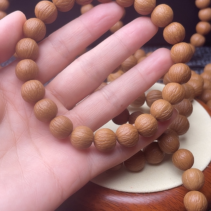 吊坠猴头核桃聚宝盆