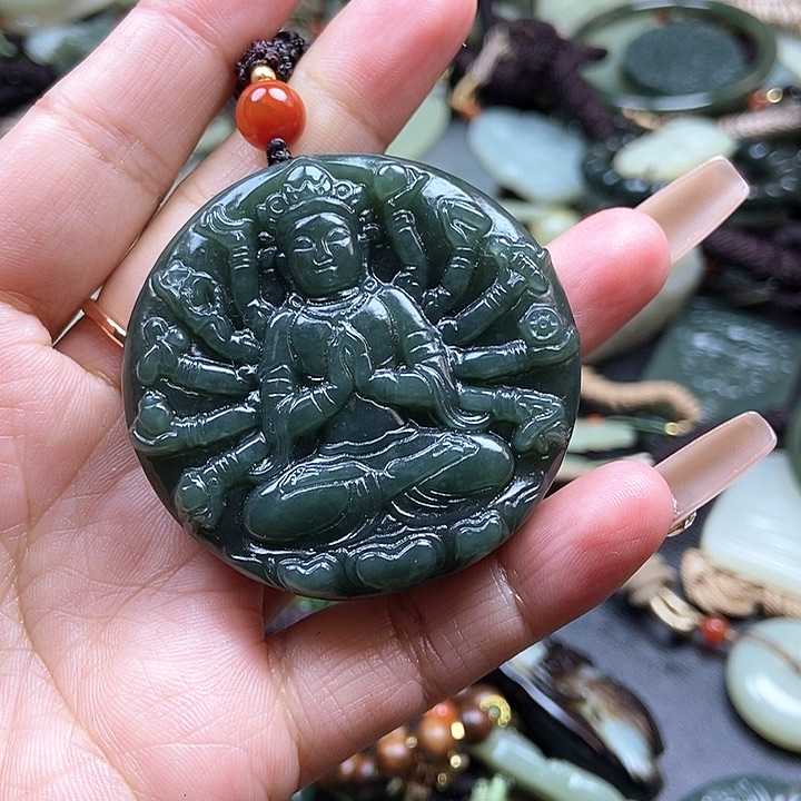 和田玉颈饰未镶嵌