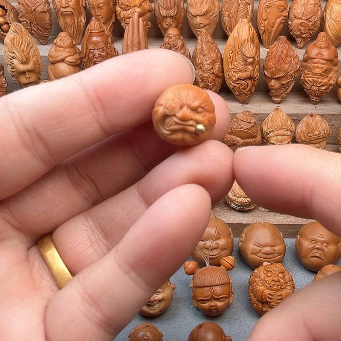 猴头核桃吊坠16尺寸的