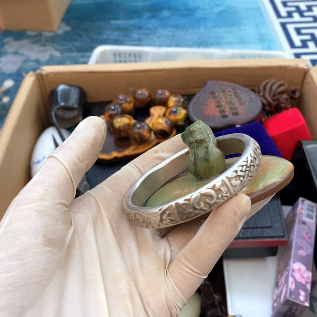 瓷片哈哈哈哈哈哈哈哈