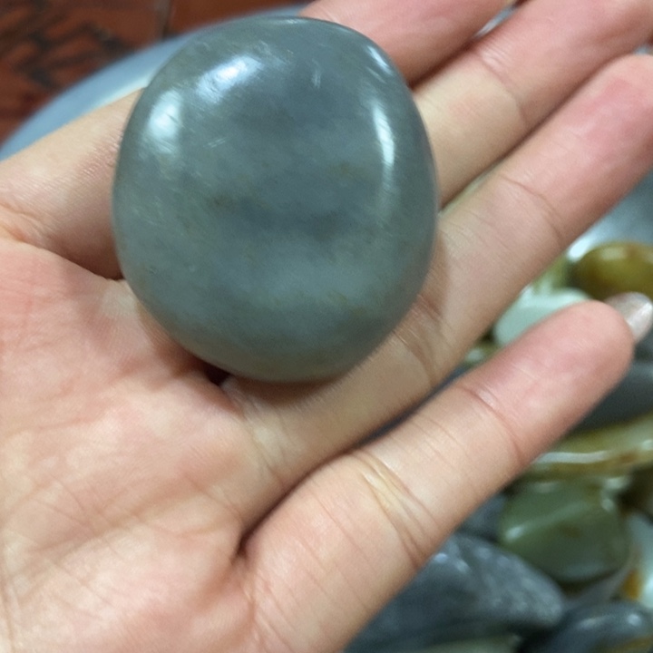 颈饰未镶嵌和田玉（糖玉）