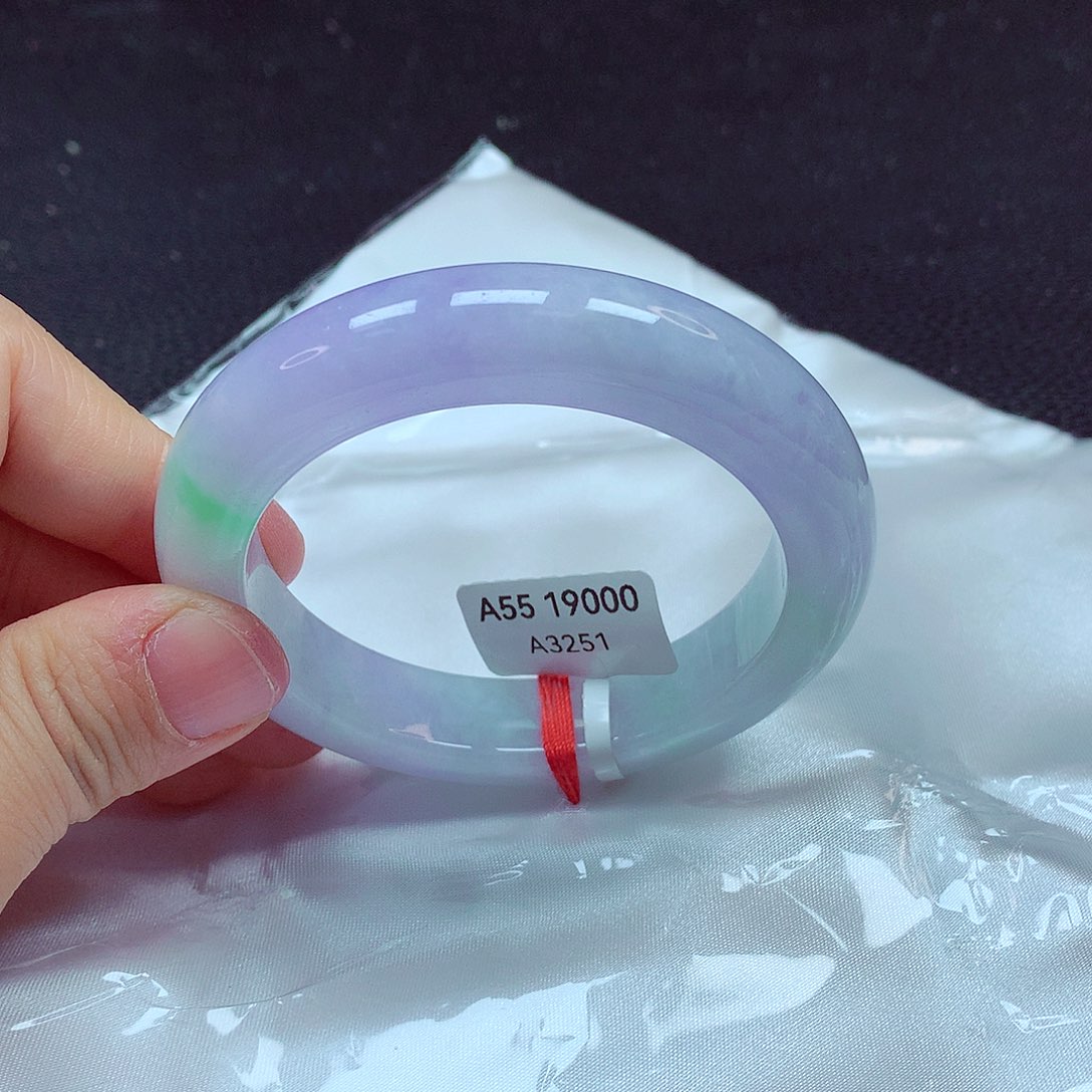 翡翠手镯未镶嵌手镯55