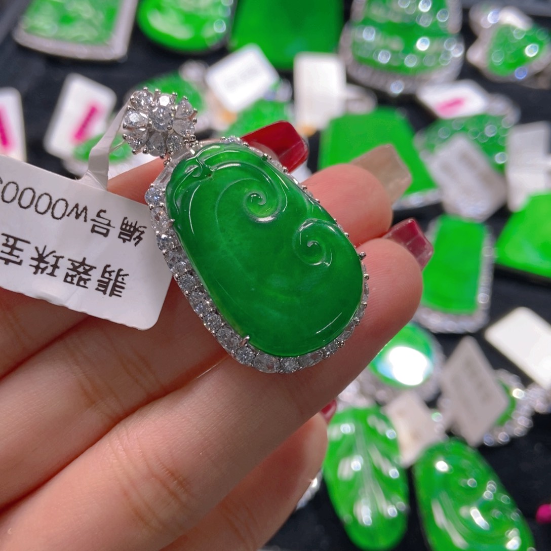 翡翠吊坠(不含链)银S925镶嵌