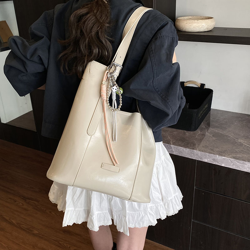 女包大容量复古高级感单肩托特包包女2025新款慵懒上班通勤腋下水