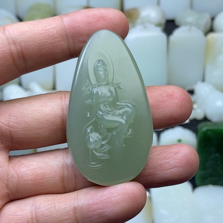 和田玉颈饰未镶嵌