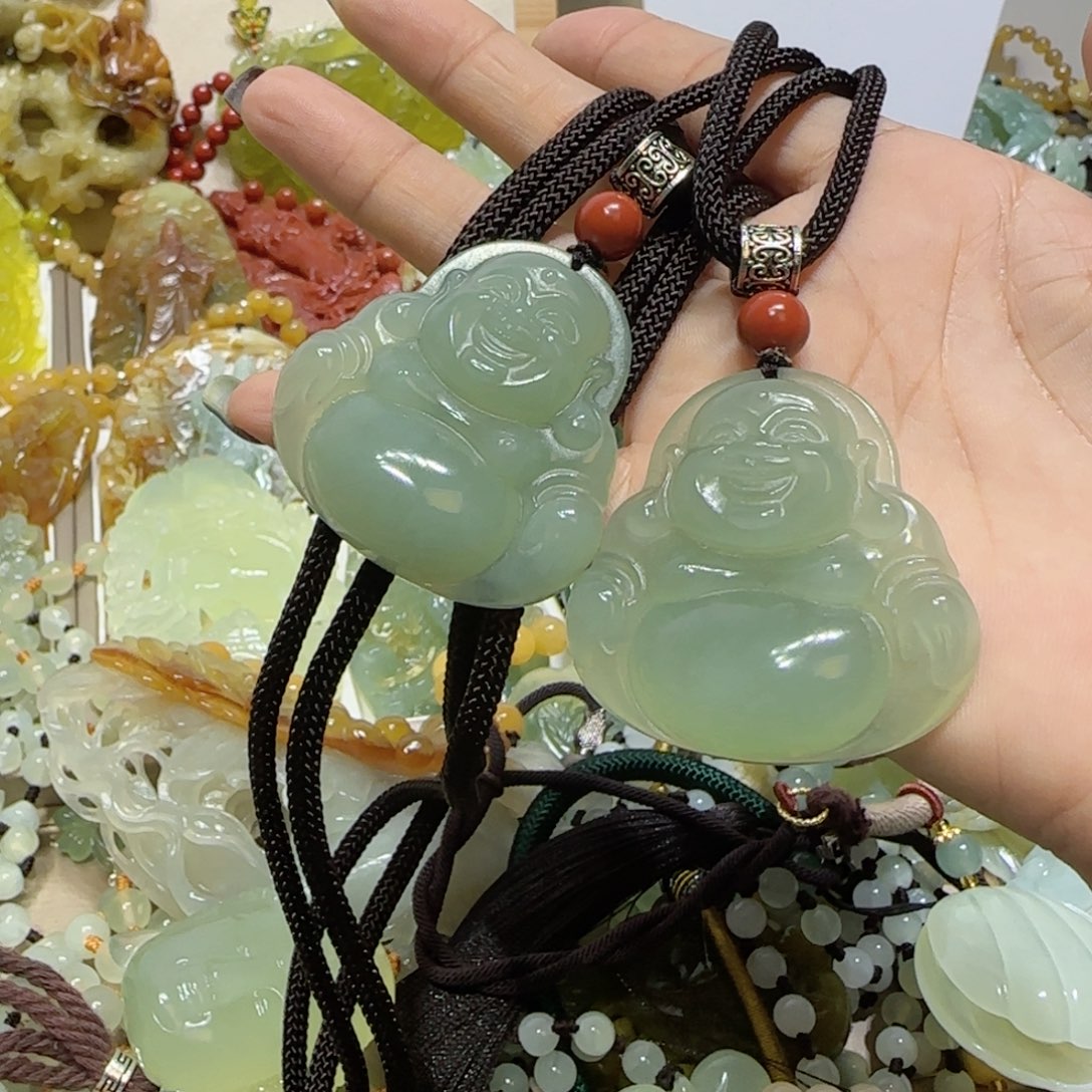 未镶嵌蛇纹石玉吊坠一**善