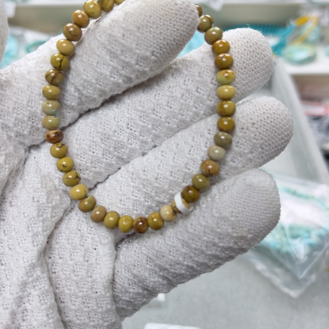 绿松石绿松石未镶嵌