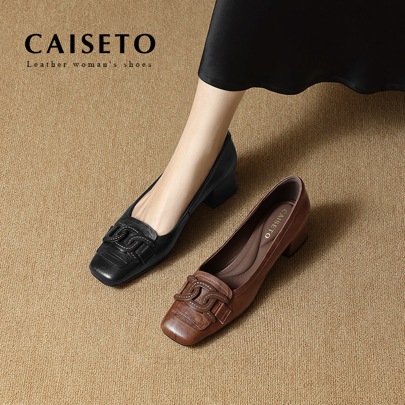 【黑色】2025新款头层牛皮/4cm方头时尚扣件单鞋25D539