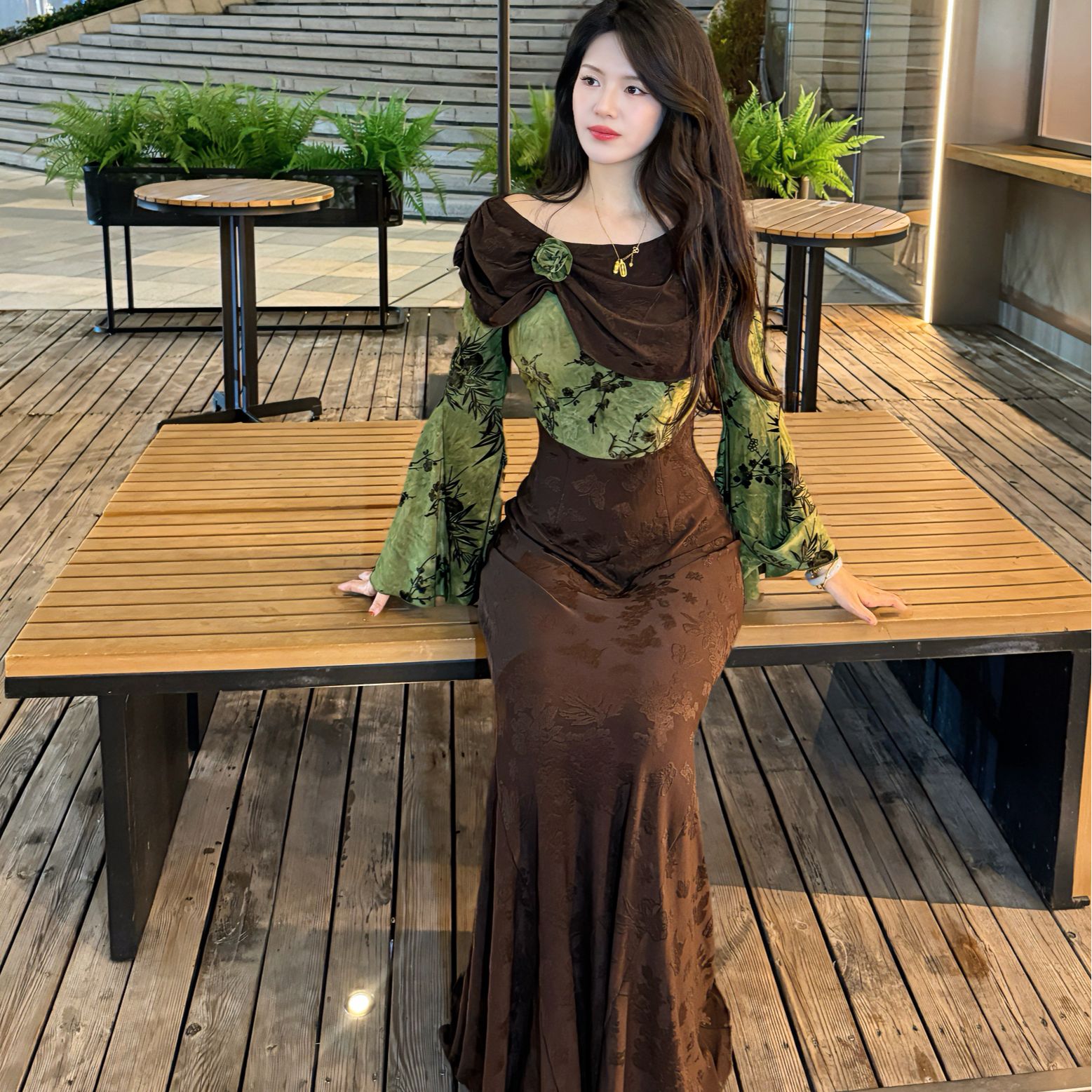 LHMknk1画报夫人原创自制秋冬设计拼接氛围感针织连衣裙  忘忧绿