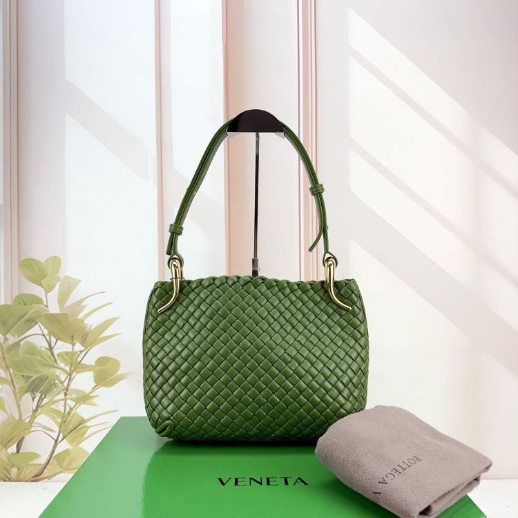 99新/葆蝶家/单肩包/C537372667/[251129SWB]