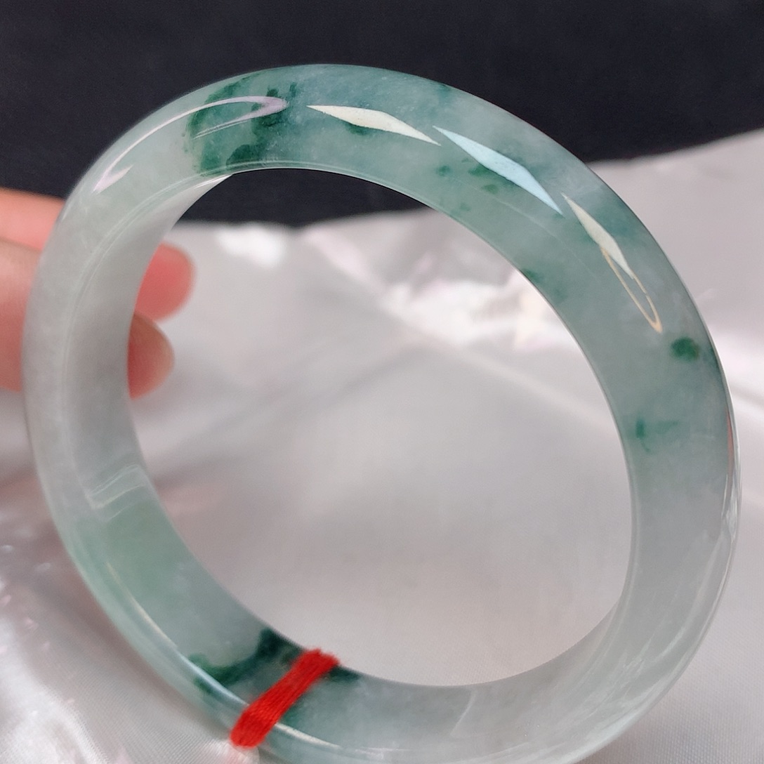 翡翠手镯未镶嵌55 翡翠手镯