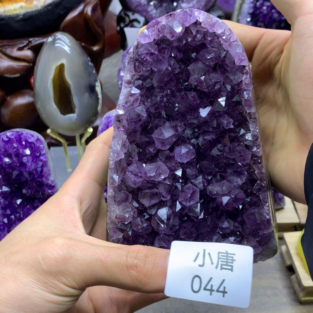 紫晶大型摆件（非配饰）未镶嵌