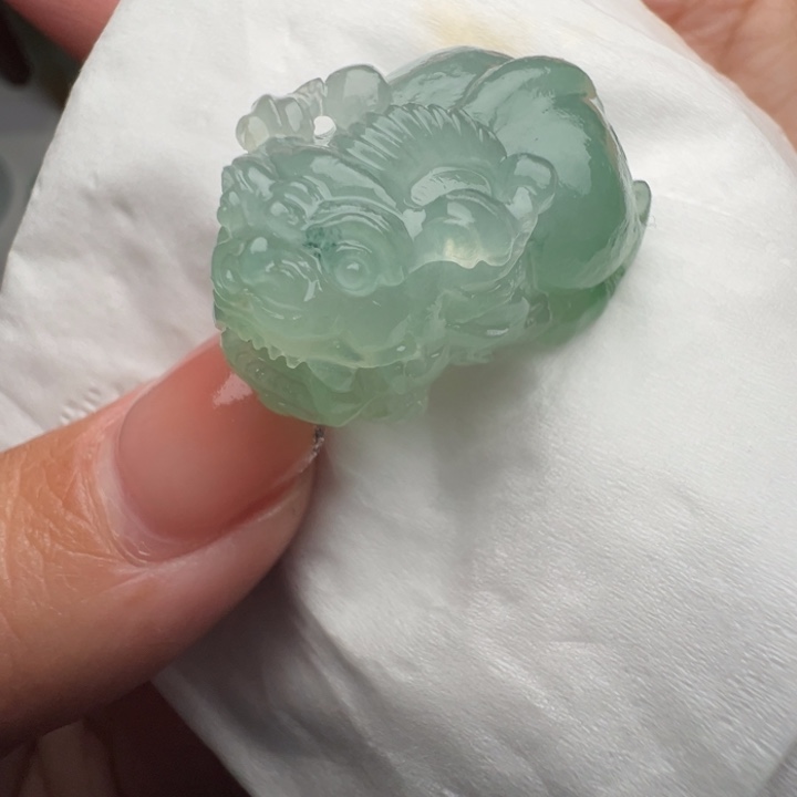 定制翡翠未镶嵌包抛光