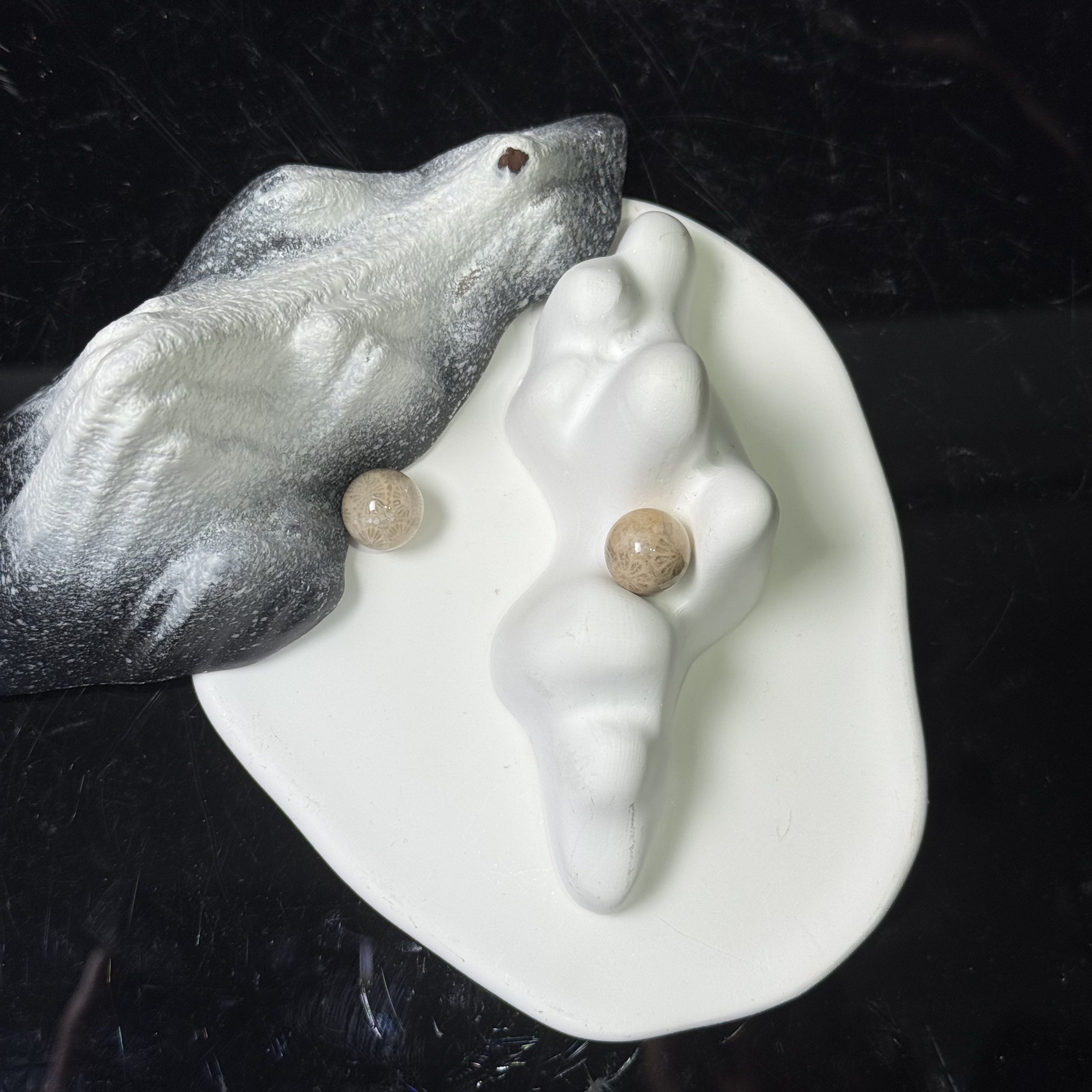 浅色菊花石圆珠配件(两粒装) (颜色多样性）