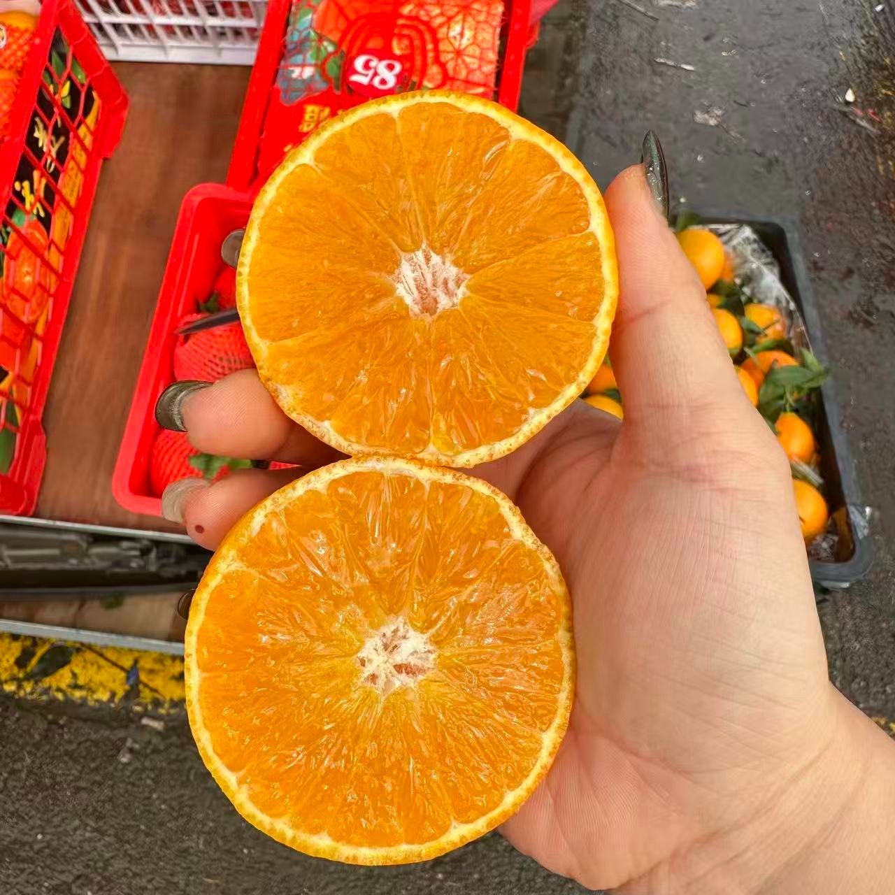 爱媛果冻橙29.9一筐约5斤，个头不大，口感好