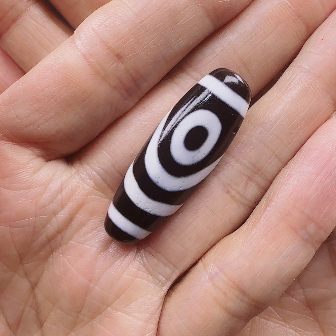 未镶嵌颈饰玛瑙/玉髓刘*生