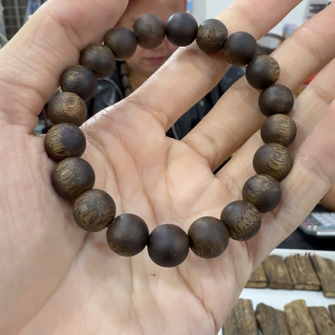 如***风线香奇楠沉香原木