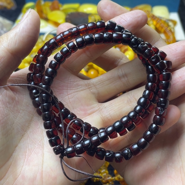 琥珀珠宝奇石未镶嵌