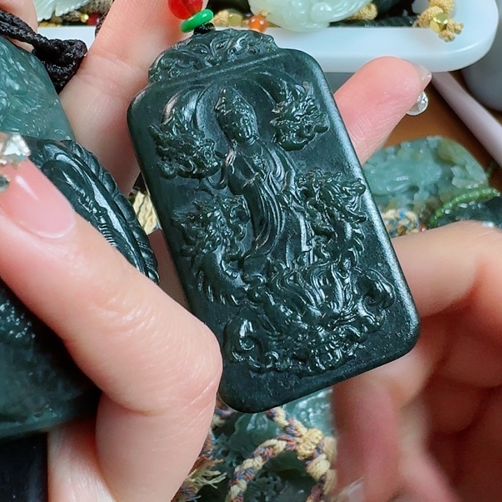 和田玉挂件未镶嵌