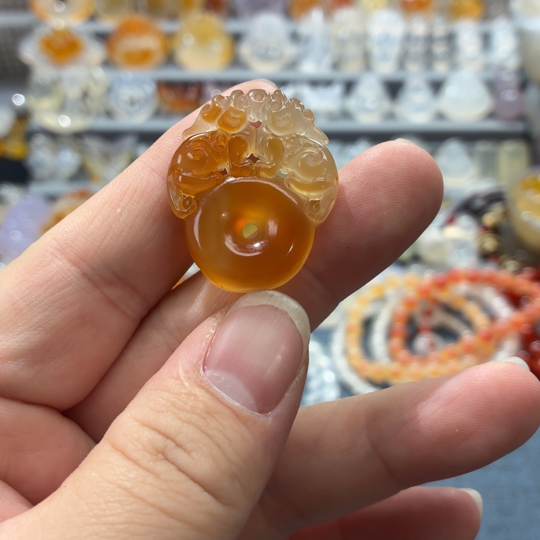 玛瑙/玉髓未镶嵌吊坠(不含链)