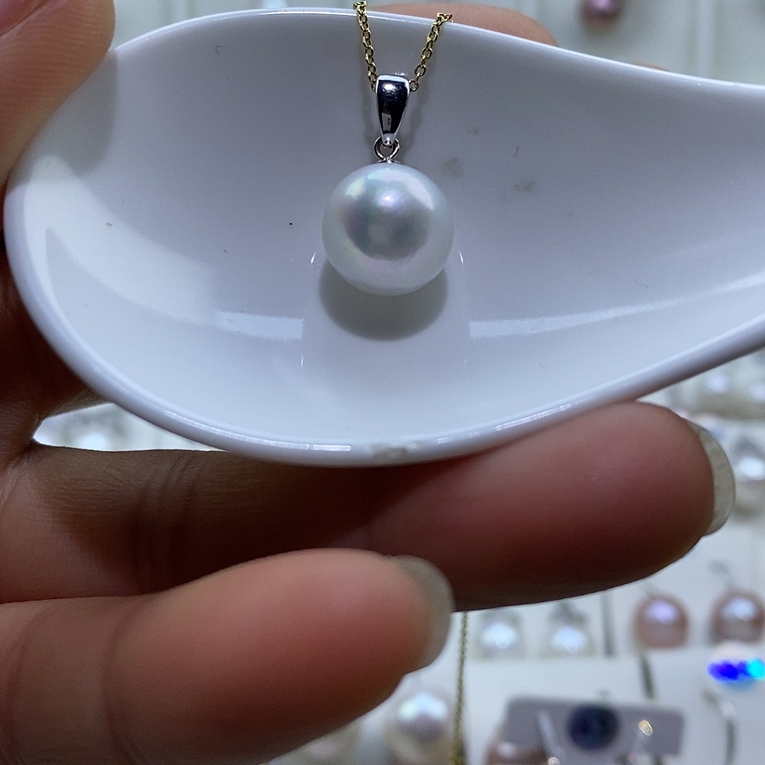 淡水珍珠吊坠(赠链)银S925镶嵌