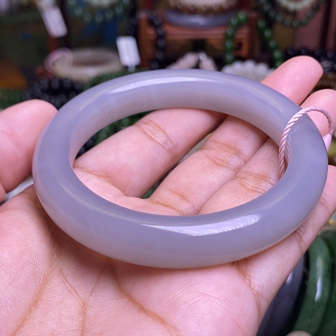 和田玉未镶嵌颈饰烟紫冰底老料手镯57