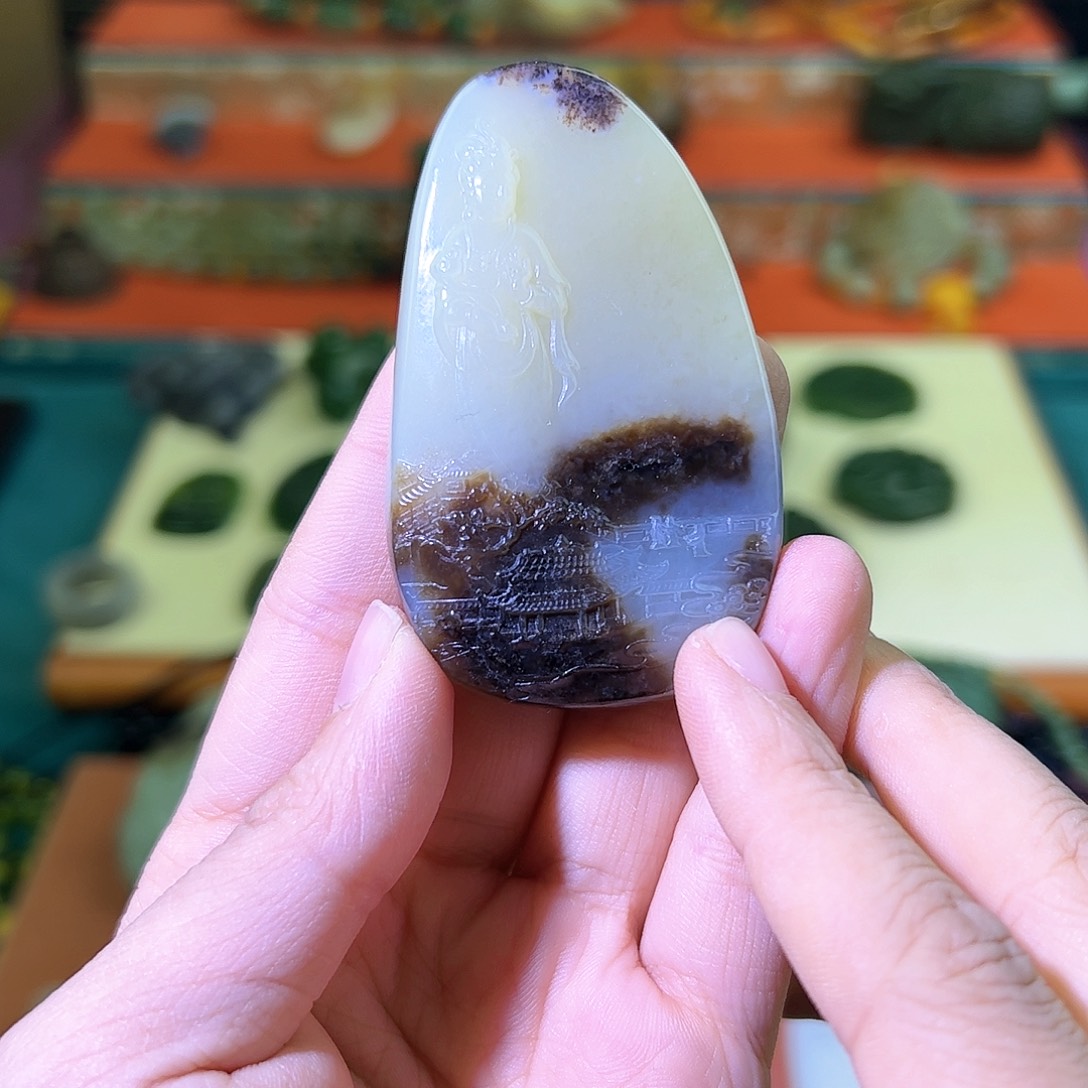 和田玉颈饰未镶嵌