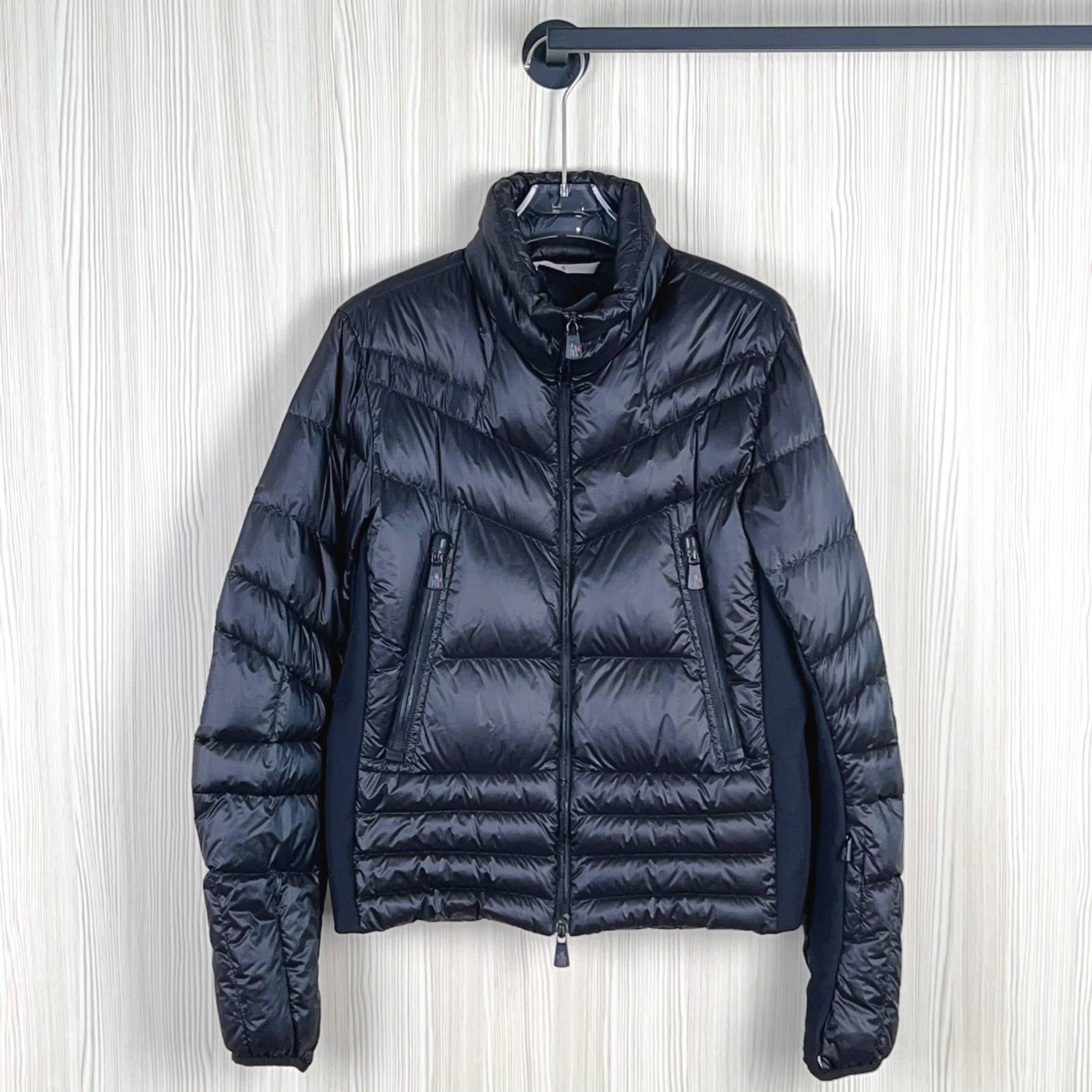 99新 MONCLER 羽绒服/尺码2/成色以直播间为准/GSS13896 