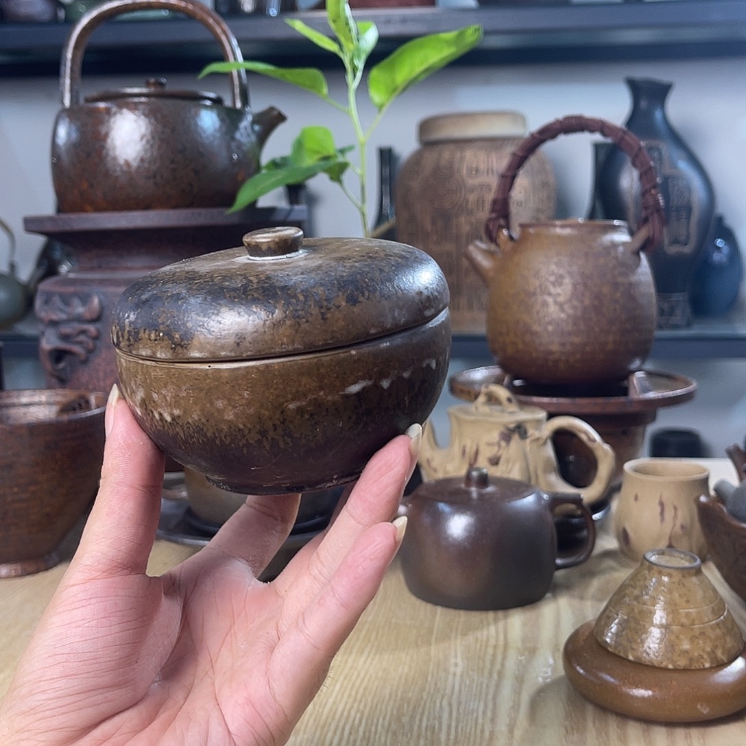 碟紫砂粗陶实用茶叶罐